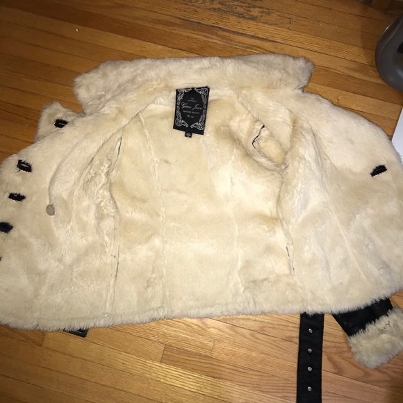 GUESS Double Breasted Faux Fur Lined Coat - Picture 7 of 10
